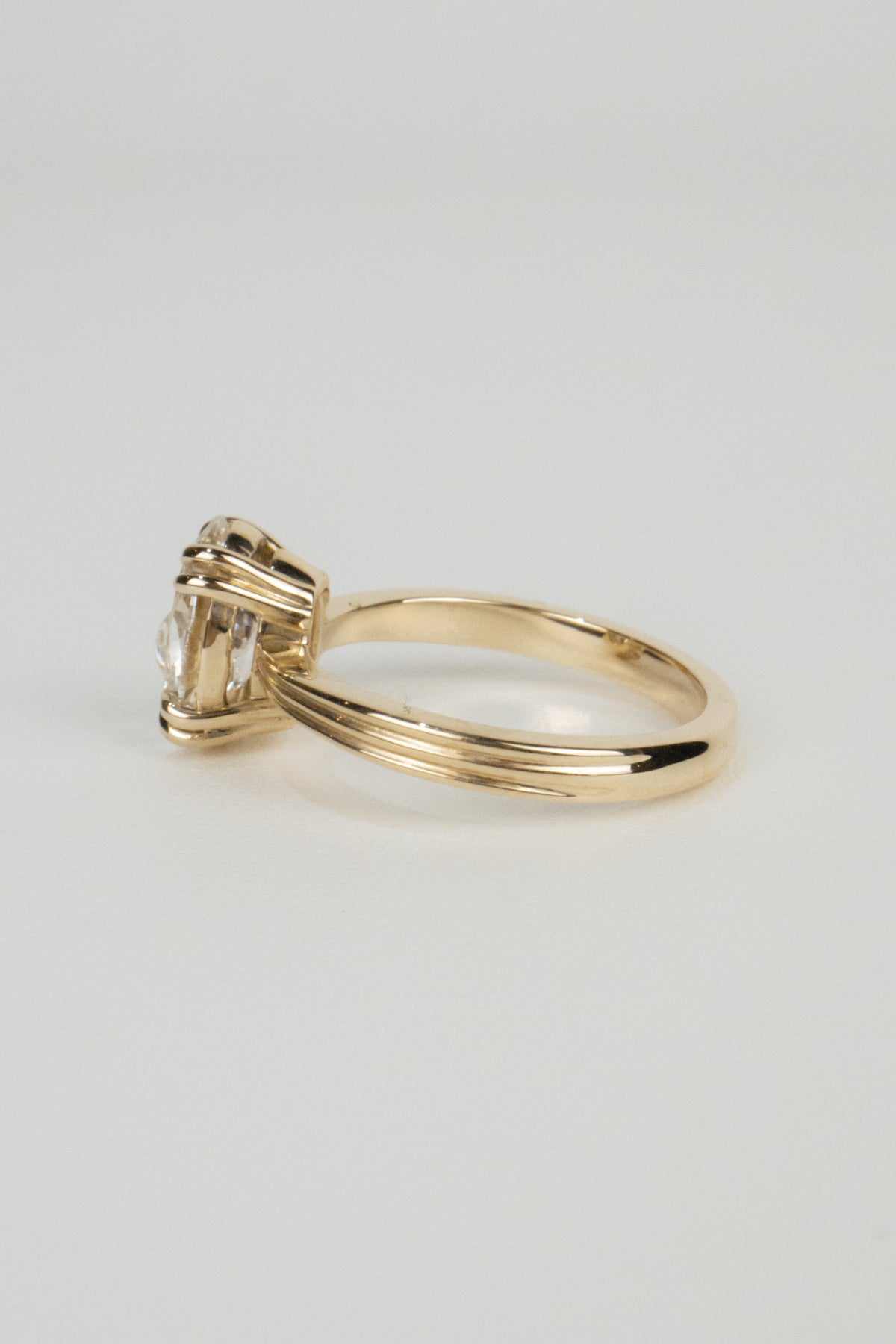Arlie Engagement Ring- 2ct Oval