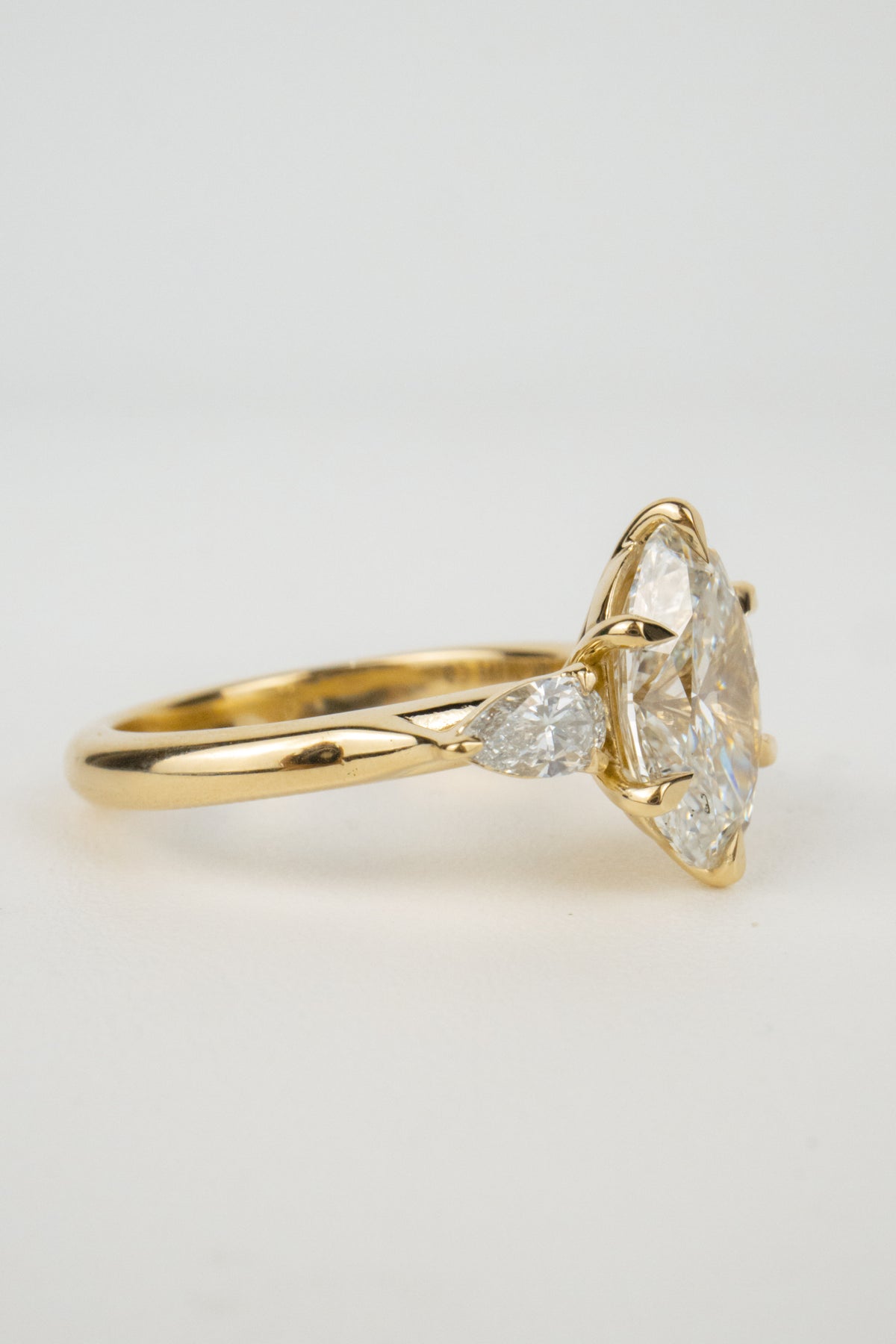 Sloane Engagement Ring- 2.5ct Oval