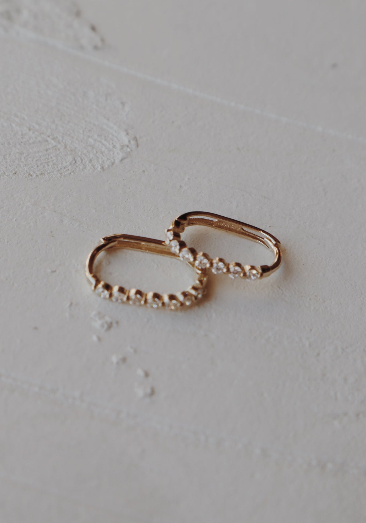 10k Jericho Hoop Earrings
