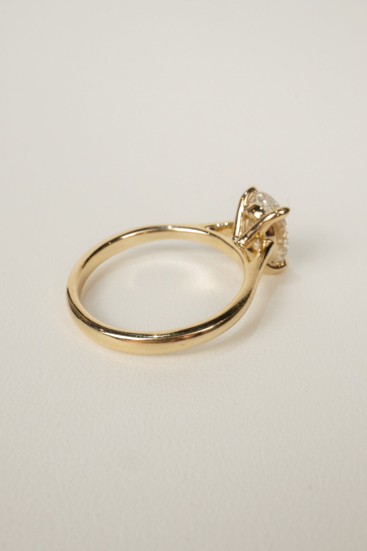 Piper Engagement Ring - Oval 2.5 ct