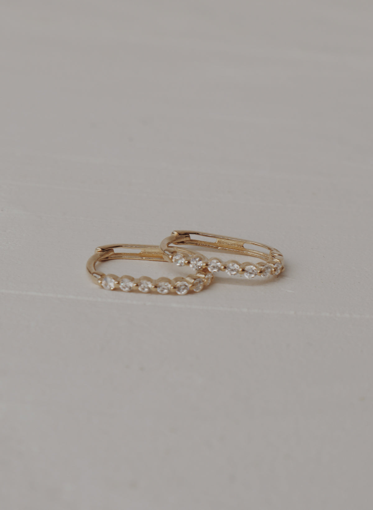 10k Jericho Hoop Earrings