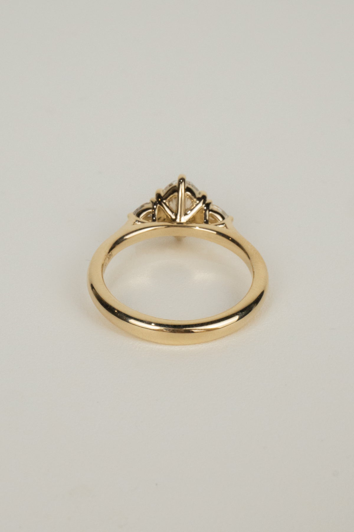 Sloane Engagement Ring- 1ct Oval