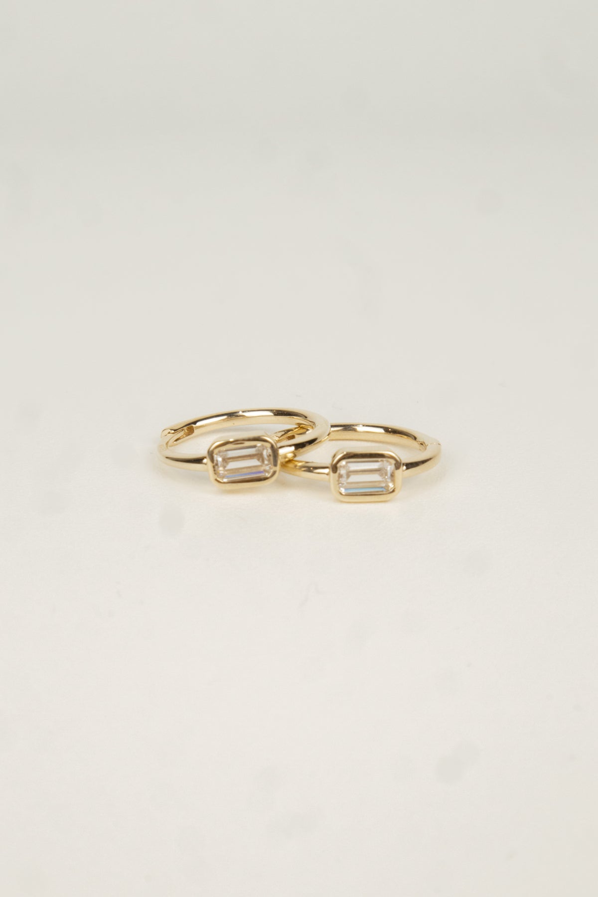 10K Lillia Bezel Hoop Earrings