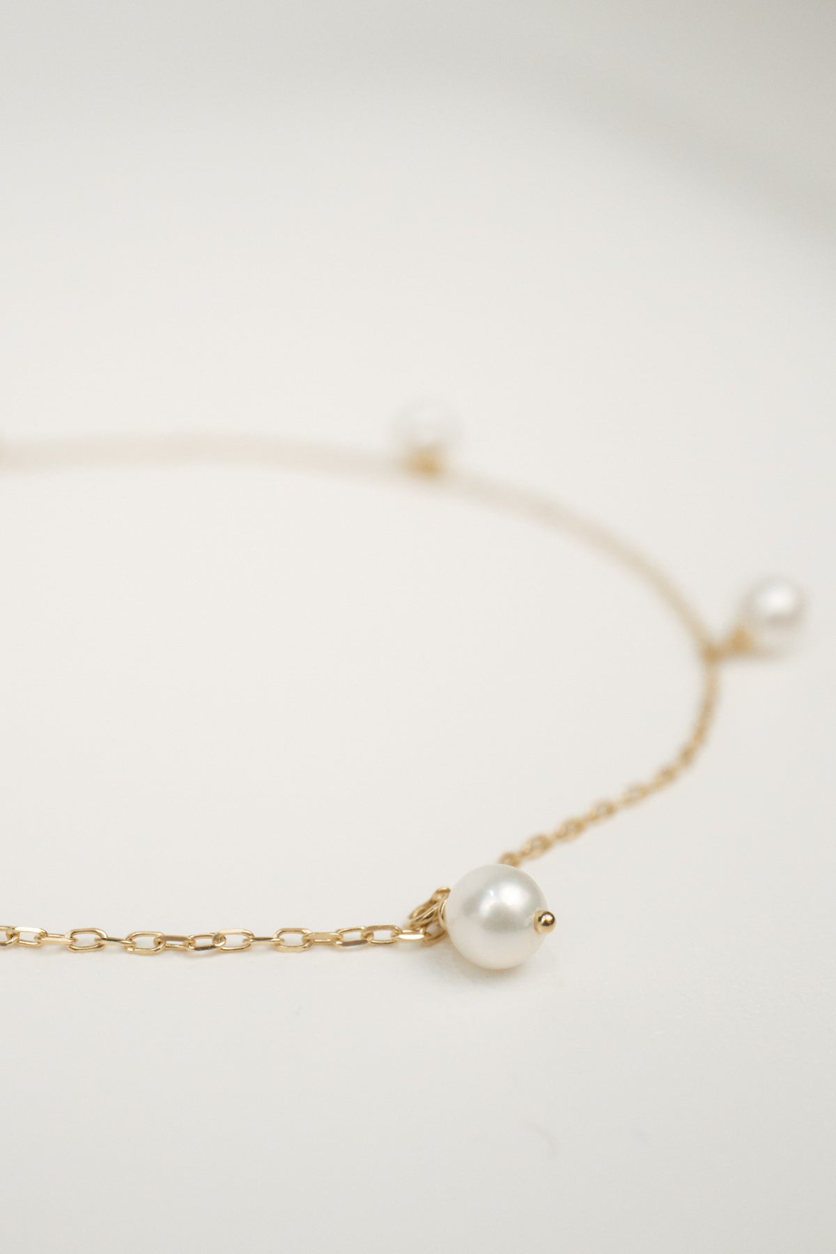 10K Corinne Pearl Bracelet