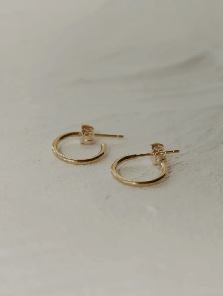 Rhys Hoop Earrings- Gold Filled