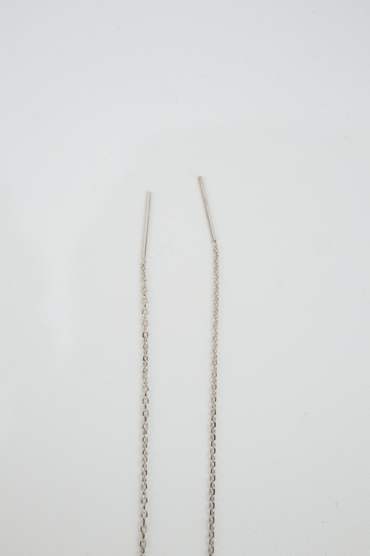 14K Wren Pearl Threaders