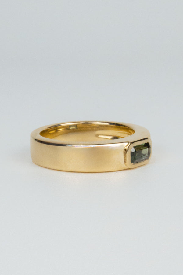 Oliver Men's Wedding Band