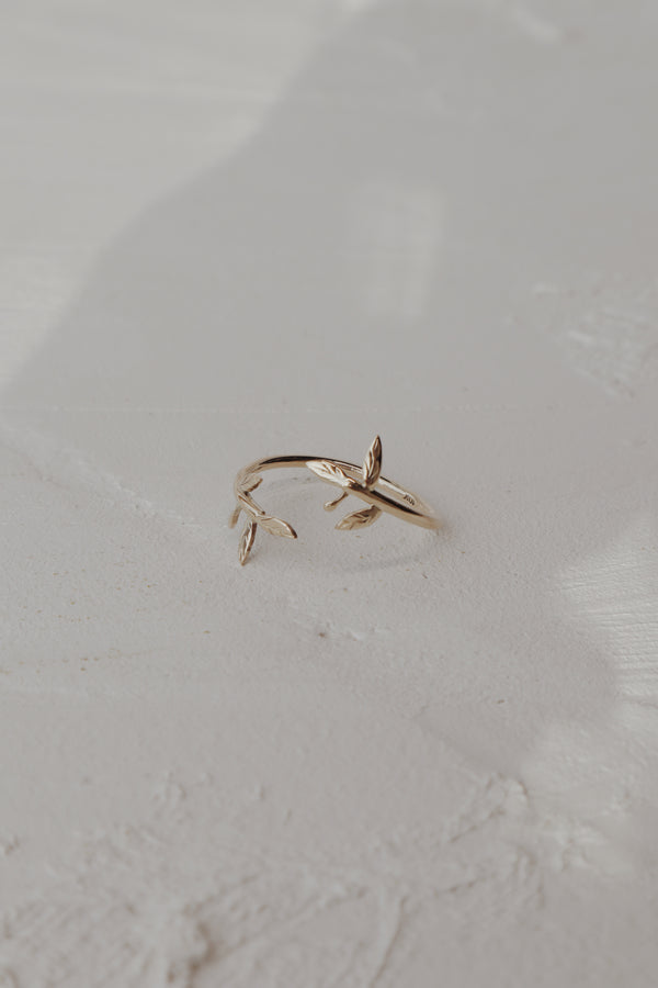 10k Olive Grove Ring