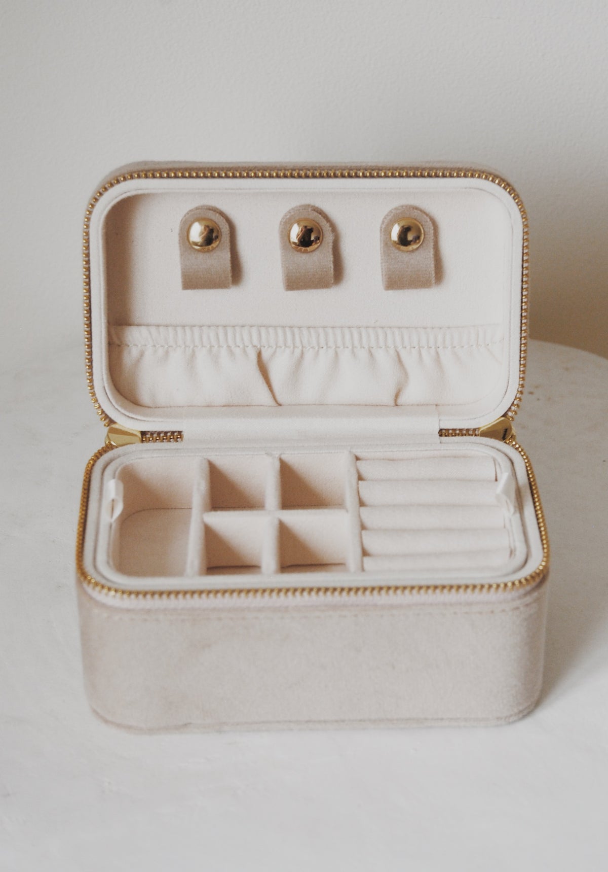 The Decades Mini Jewelry Box in Taupe