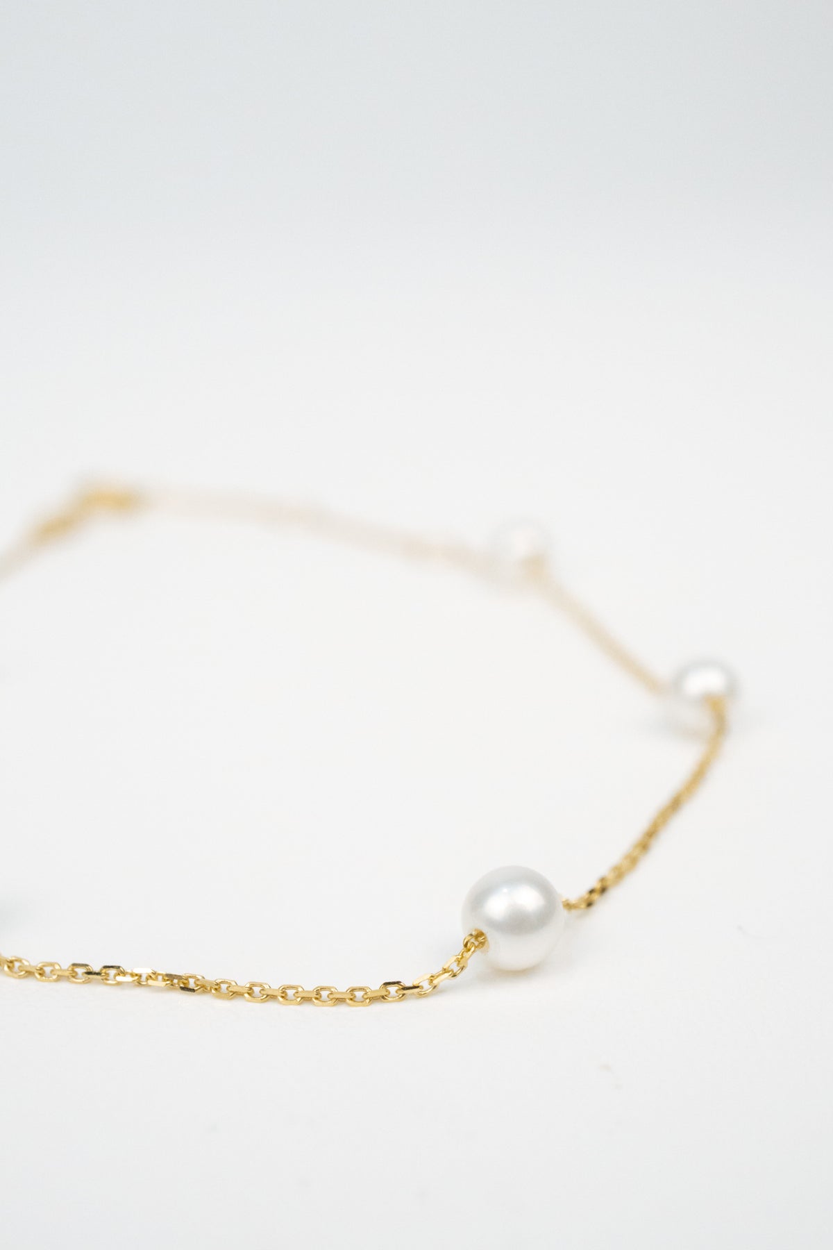 10K Elowen Pearl Bracelet