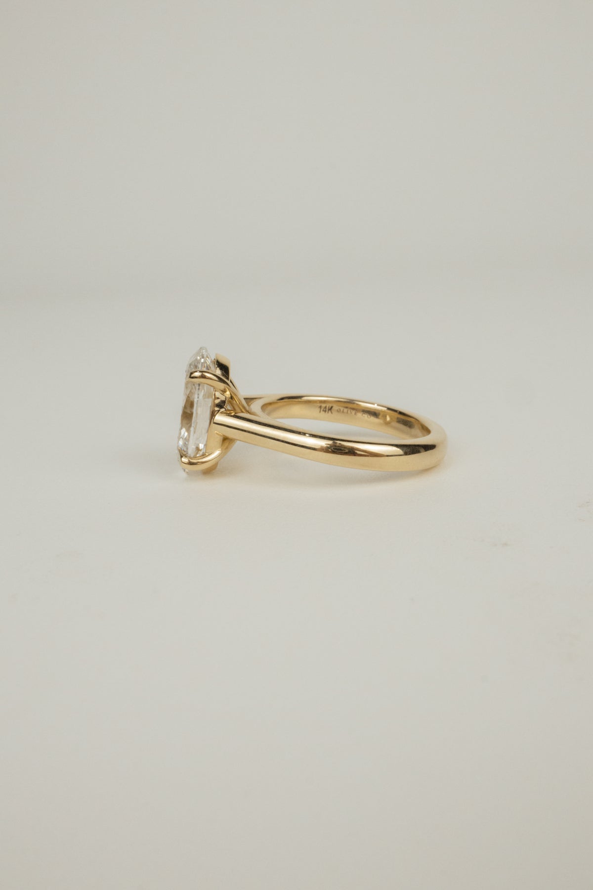 Piper Engagement Ring- 4ct Oval