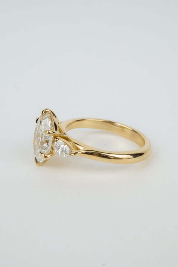 Sloane Engagement Ring- 2.5ct Oval