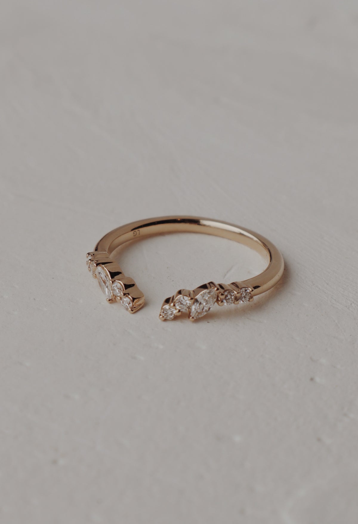 Primrose Wedding Band