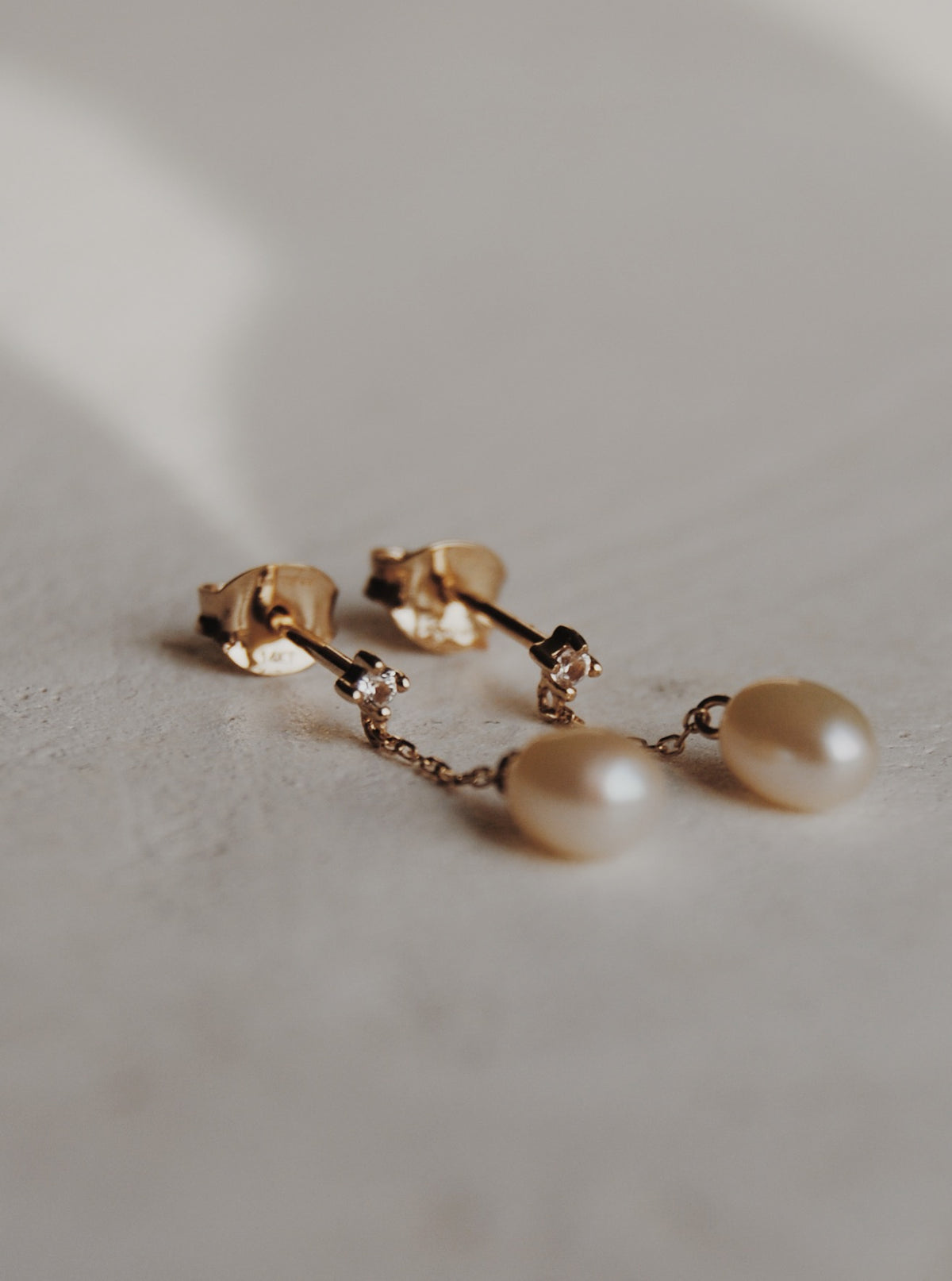 14K Emery Pearl Stud Earrings