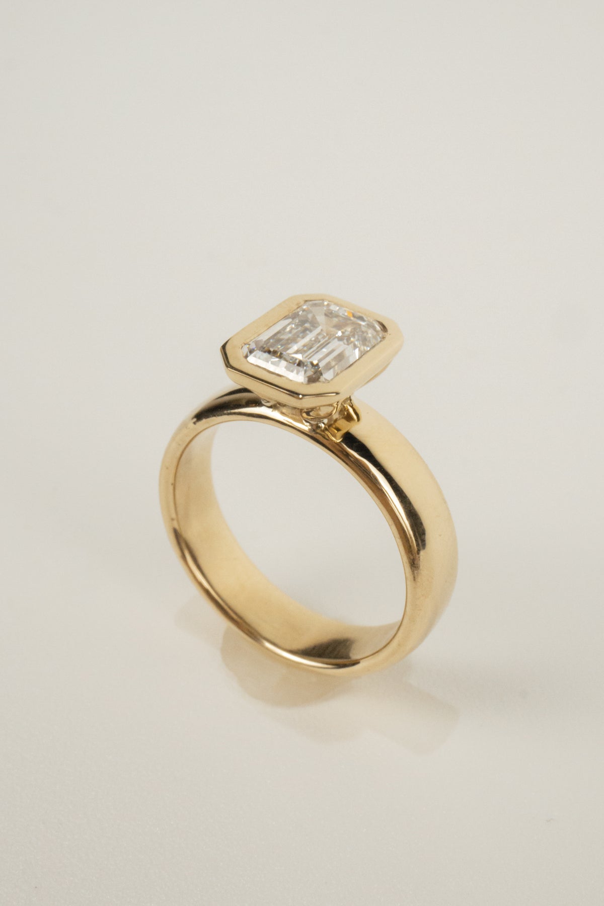 Quinton Engagement Ring- 2ct Emerald