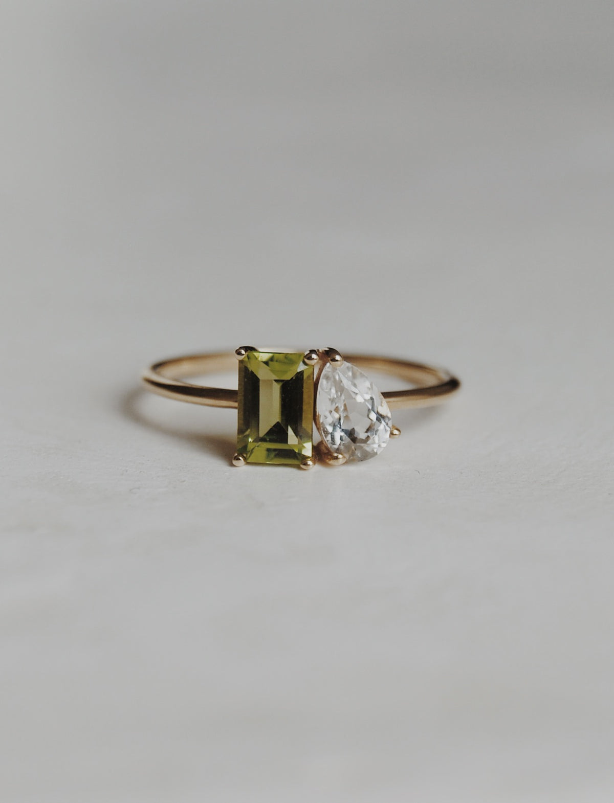 14k Peridot Toi Et Moi Ring