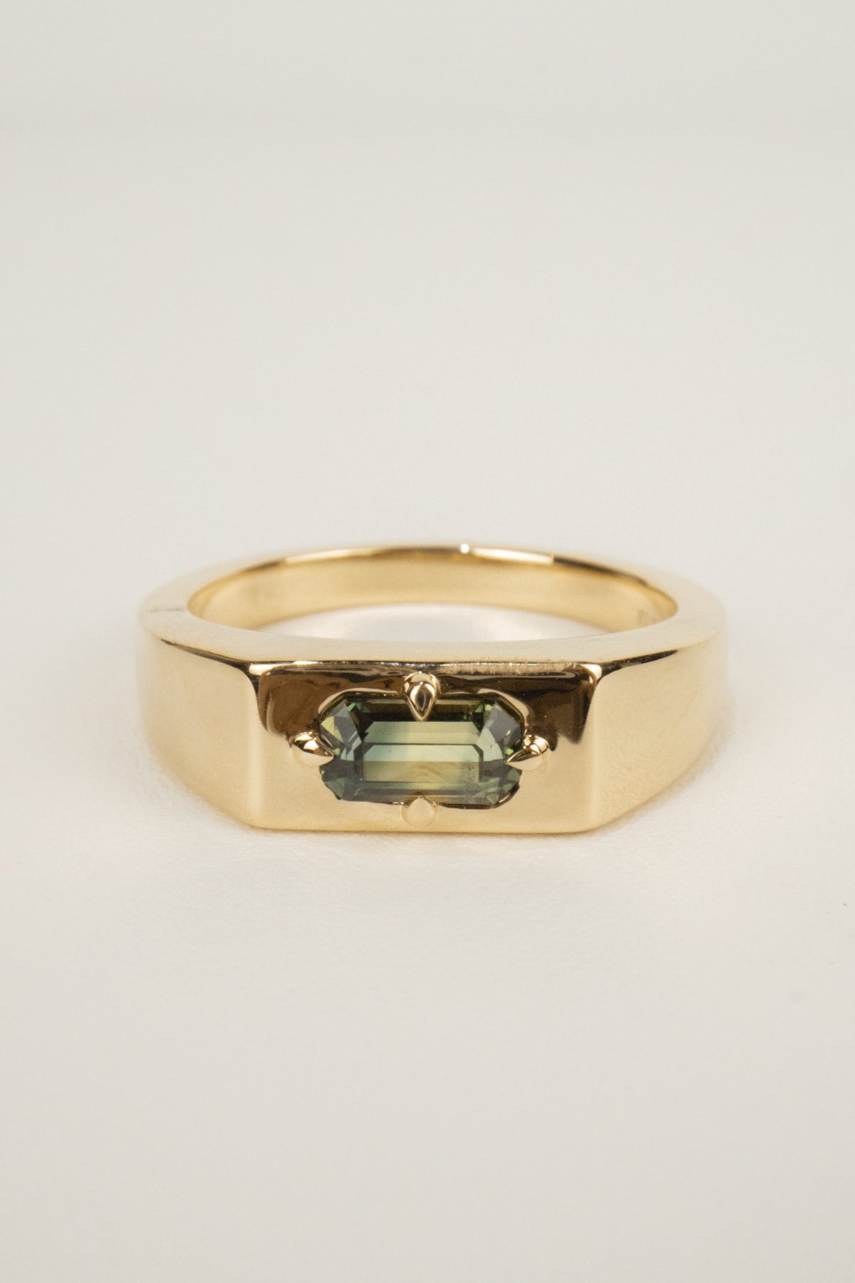 Grayson Men's Signet Ring- 0.85ct Parti Sapphire