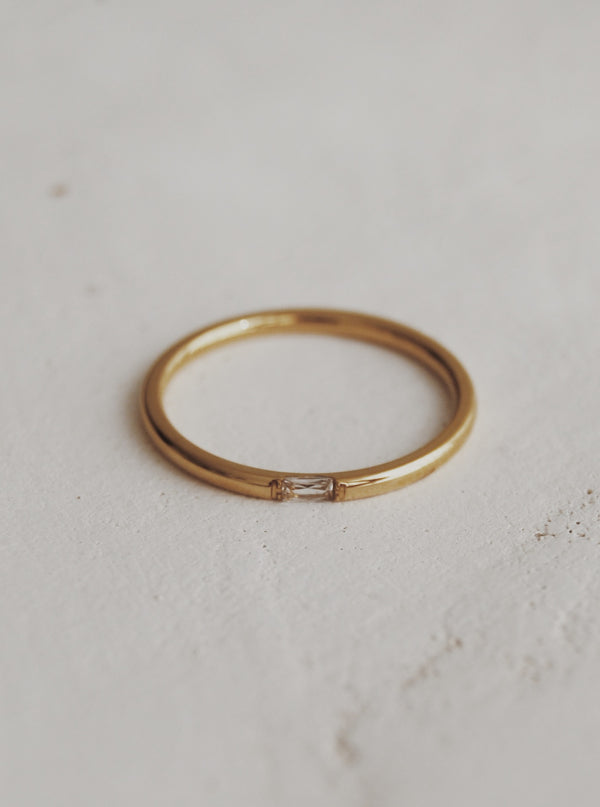 Corinna Baguette Ring