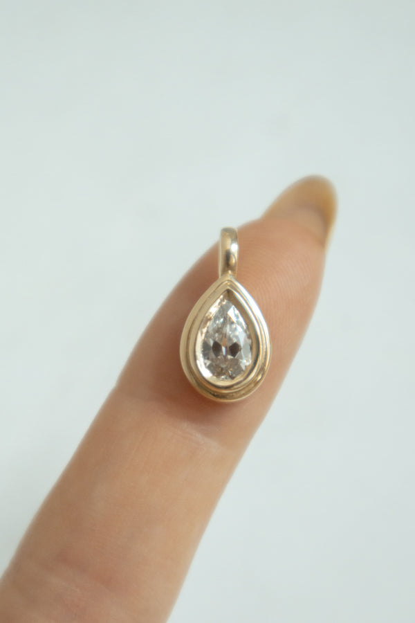 Mila Necklace Pendant- 1ct Antique Pear