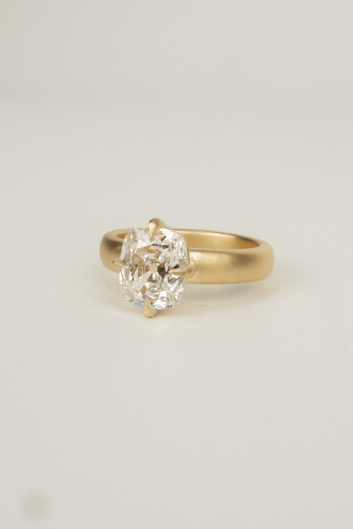 Rysen Engagement Ring