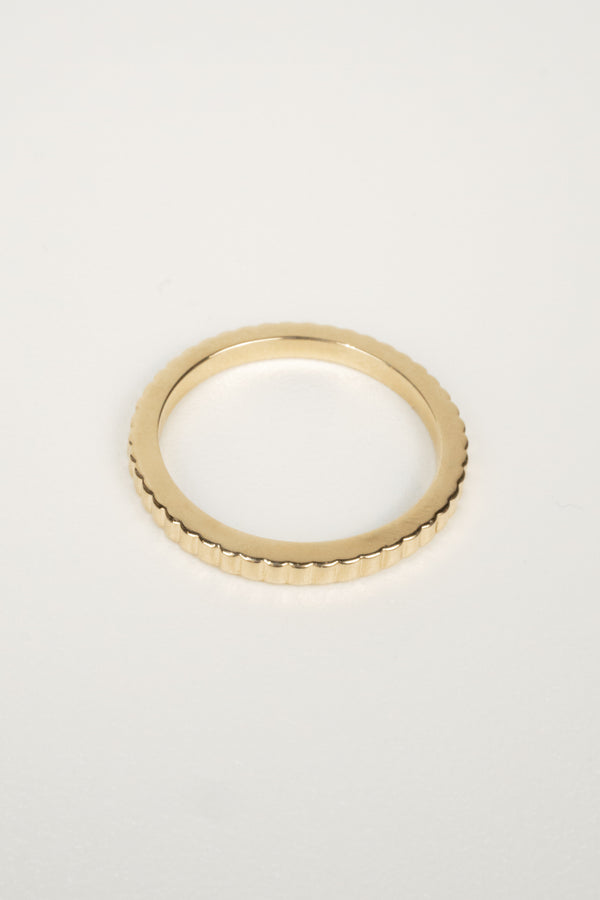 Scalloped Wedding Band
