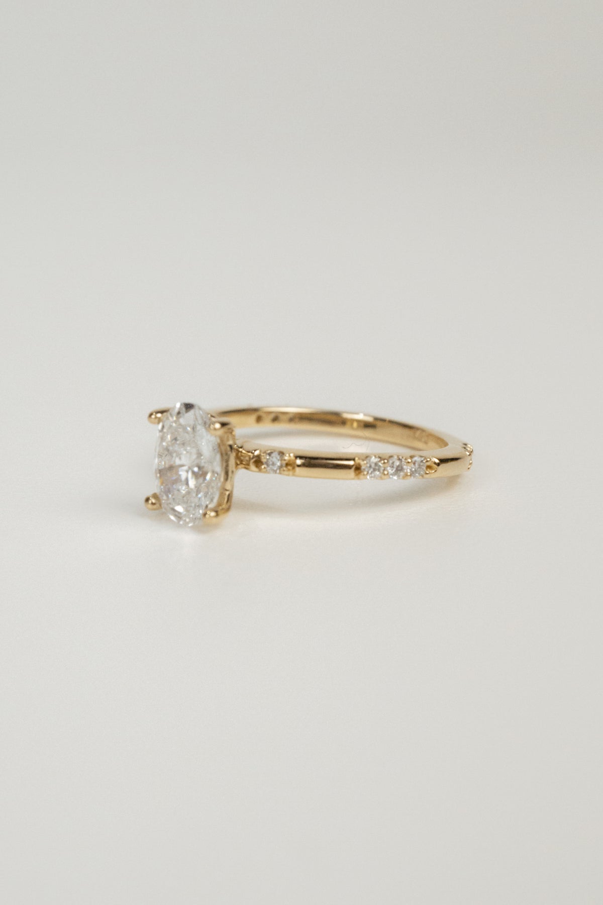 Bryn Oval Solitaire Engagement Ring