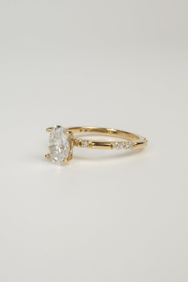 Bryn Oval Solitaire Engagement Ring