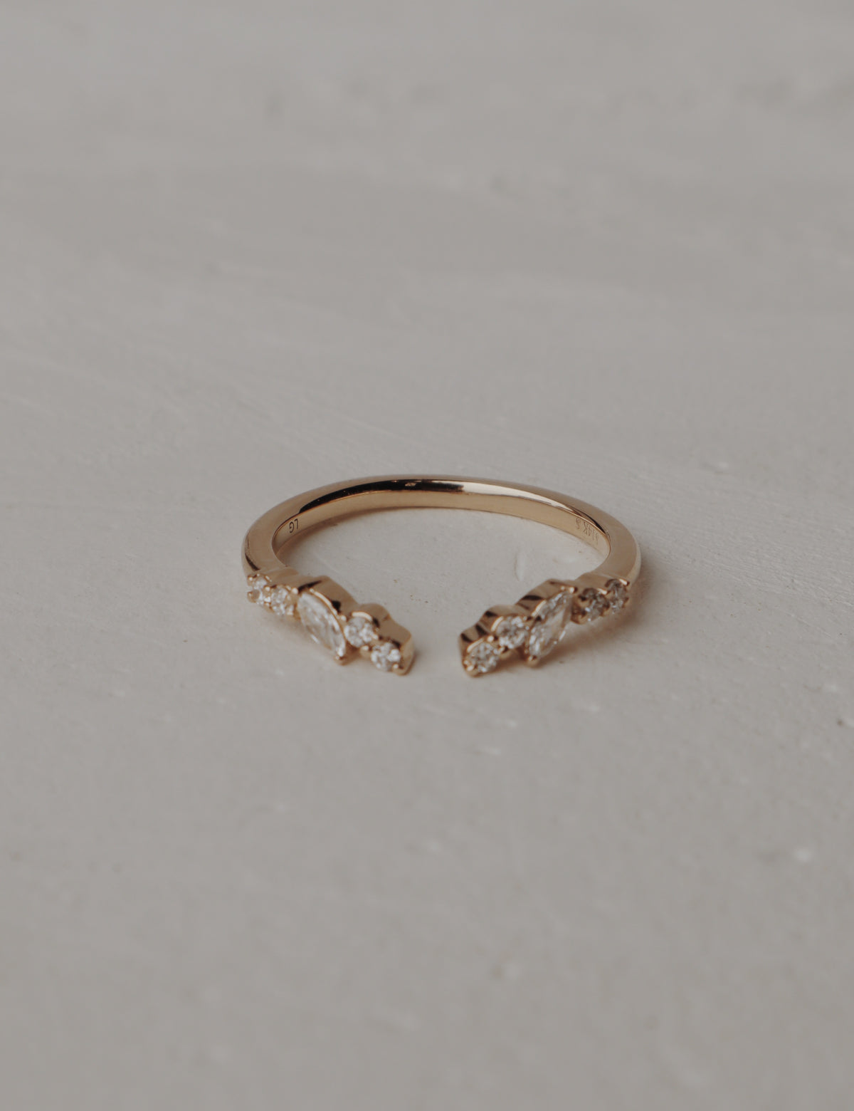 Primrose Wedding Band