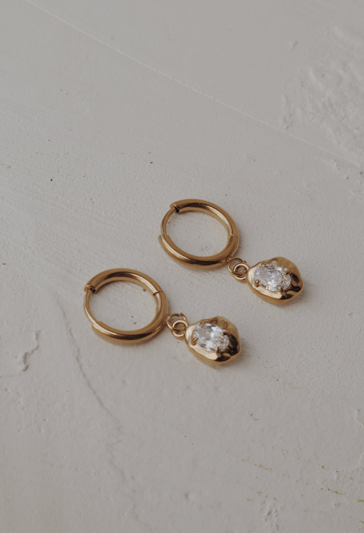 Bardah Huggie Hoop Earrings