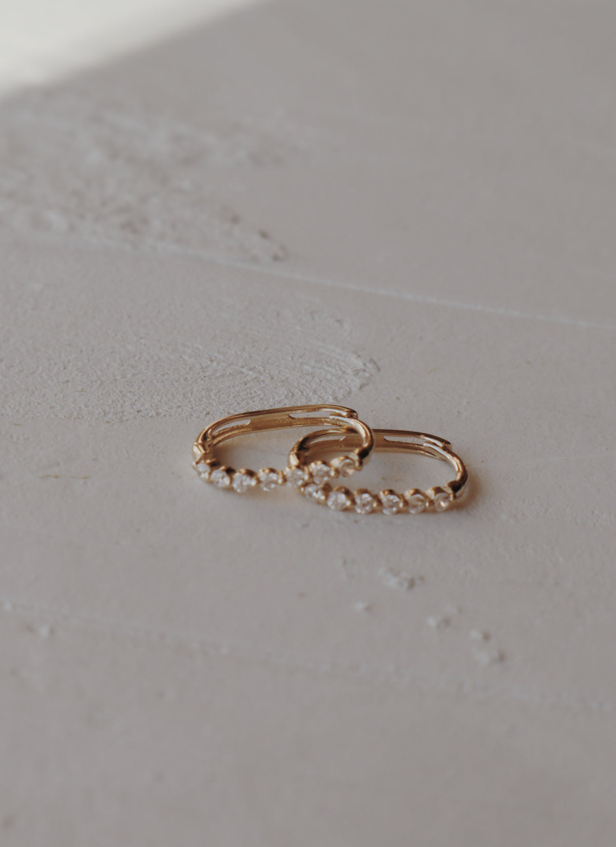 10k Jericho Hoop Earrings