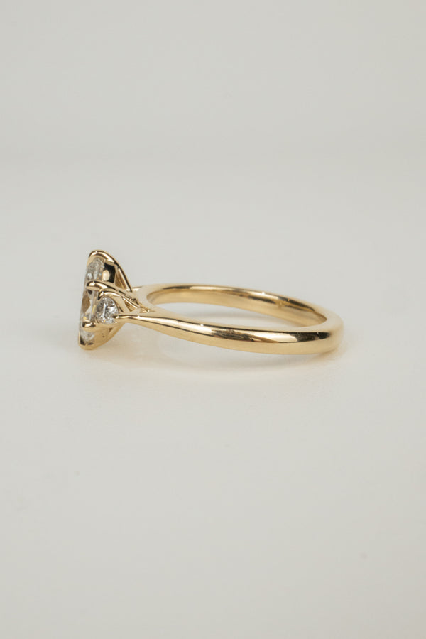 Sloane Engagement Ring- 1ct Oval