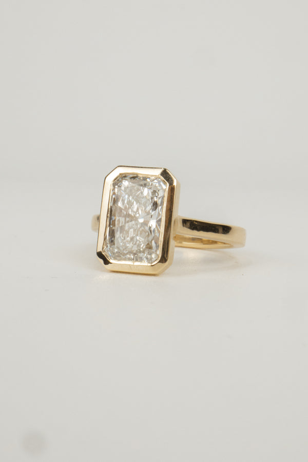 Carsyn Engagement Ring- 3ct Radiant