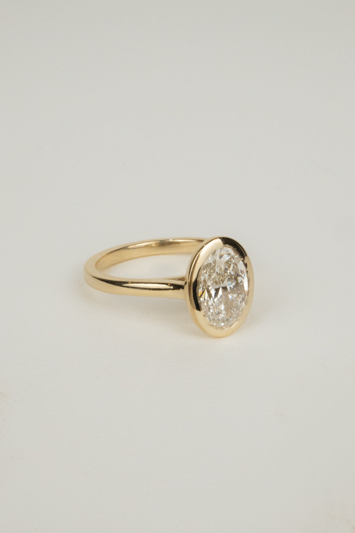 Winnie Engagement Ring- 2ct Oval