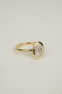 Winnie Engagement Ring- 2ct Oval