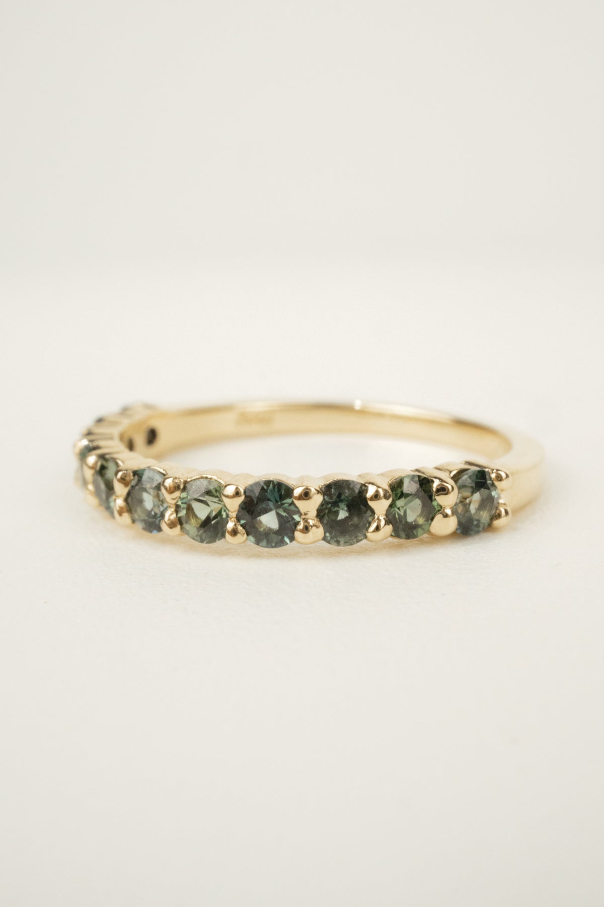 Margot Band- Natural Parti Sapphires 2.5mm