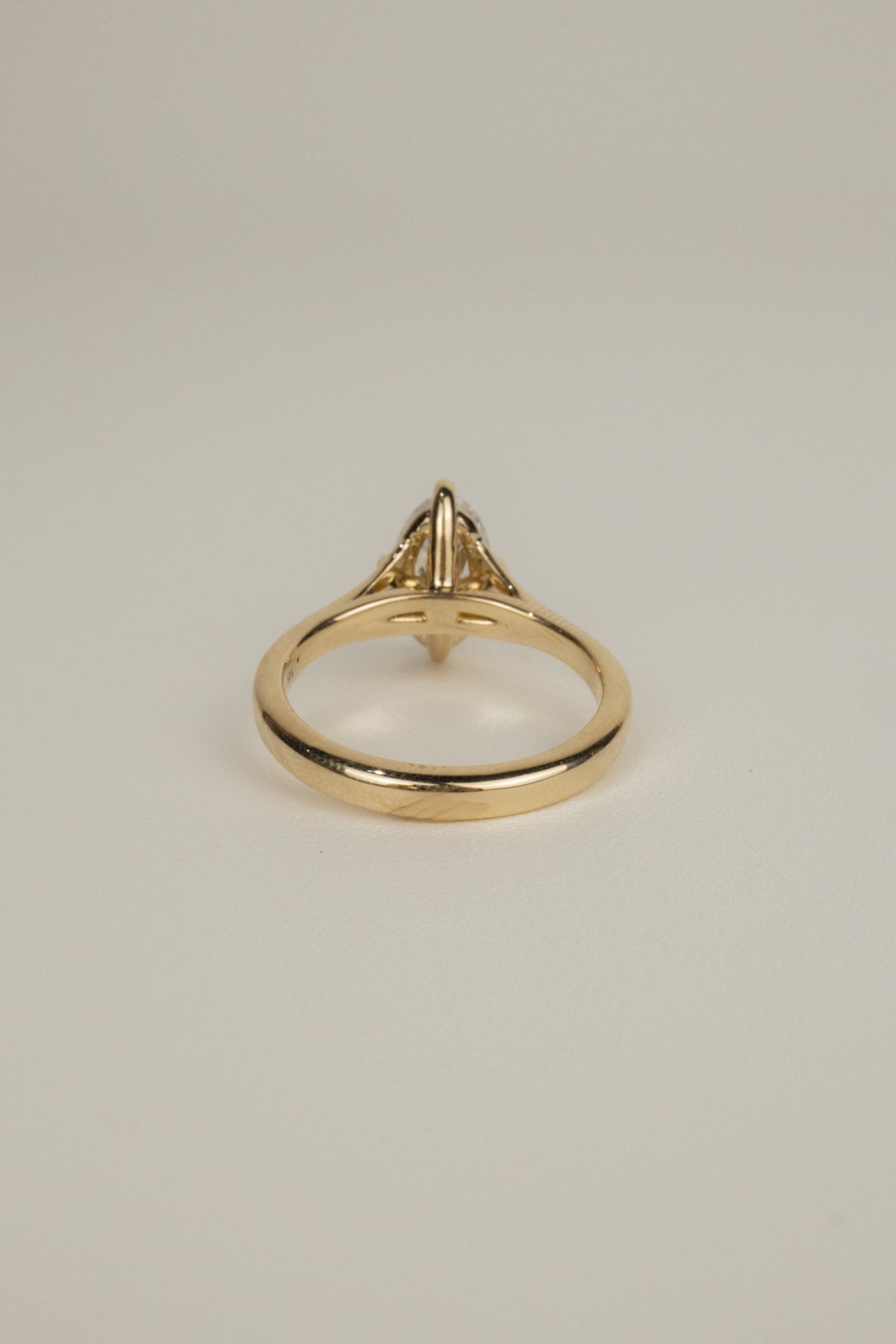 Elliot Engagement Ring- 1.5ct Antique Cut Moval