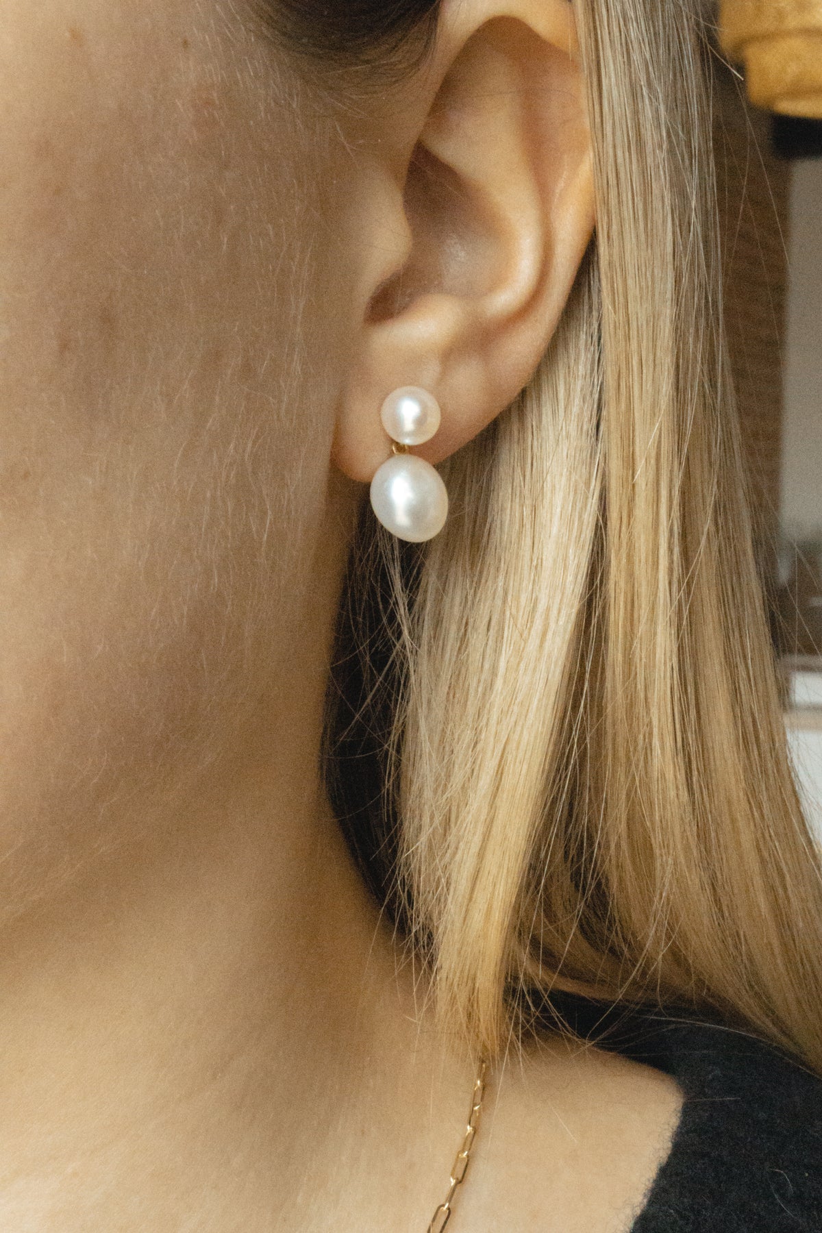 10K Brittan Pearl Earrings