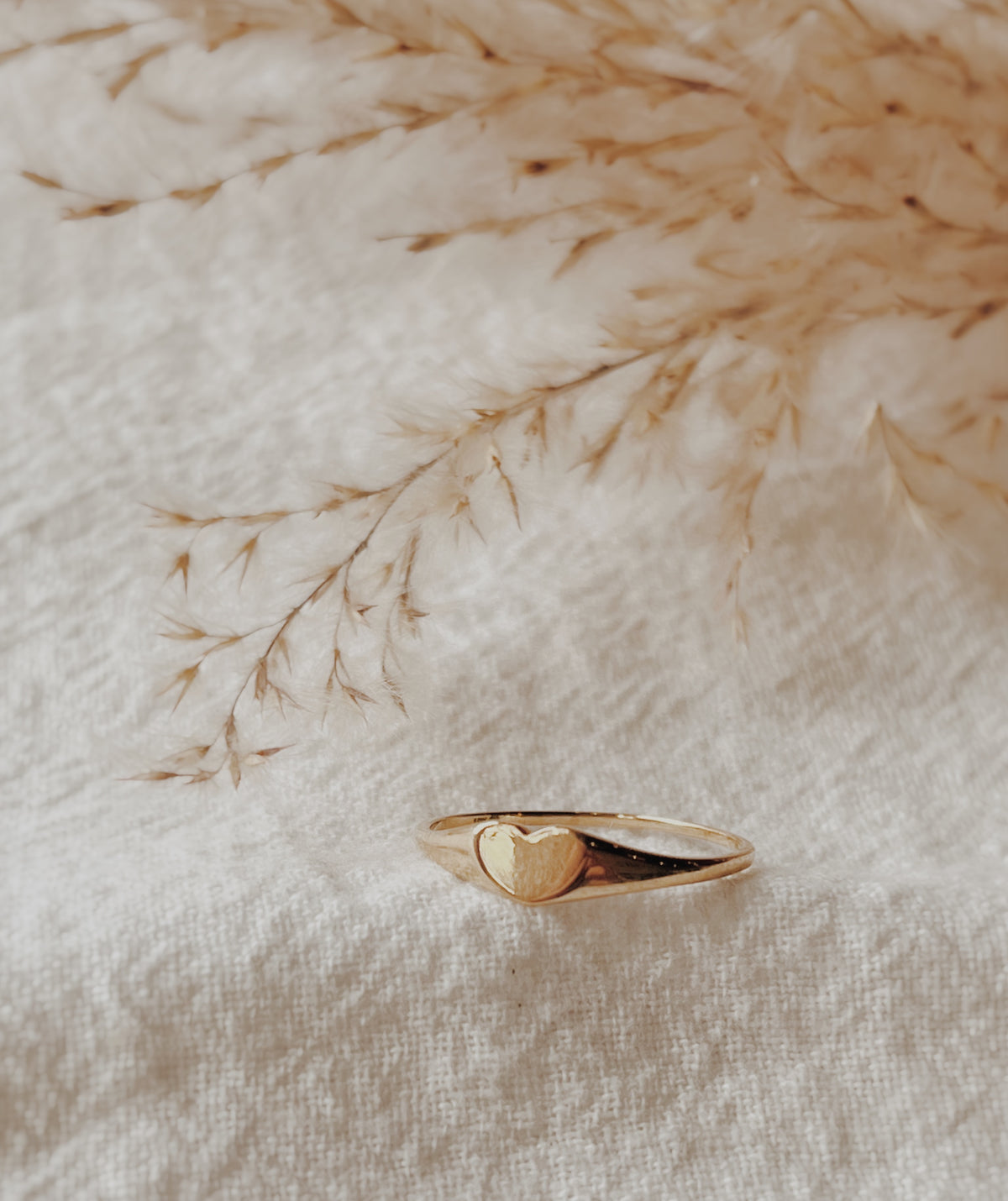 10k Beloved Signet Ring