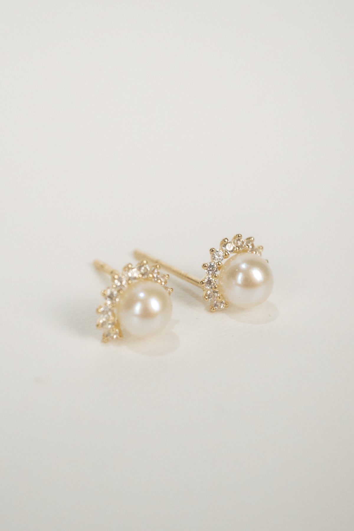 10k Vow Pearl Stud Earrings