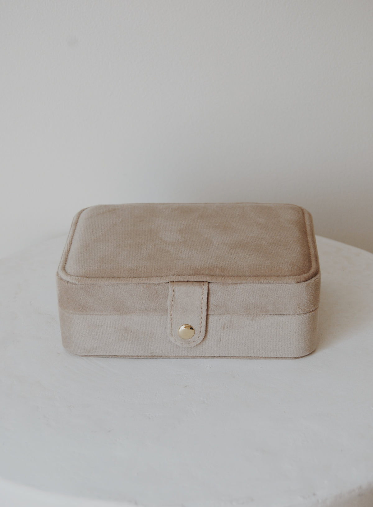 The Keeper Jewelry Box in Taupe