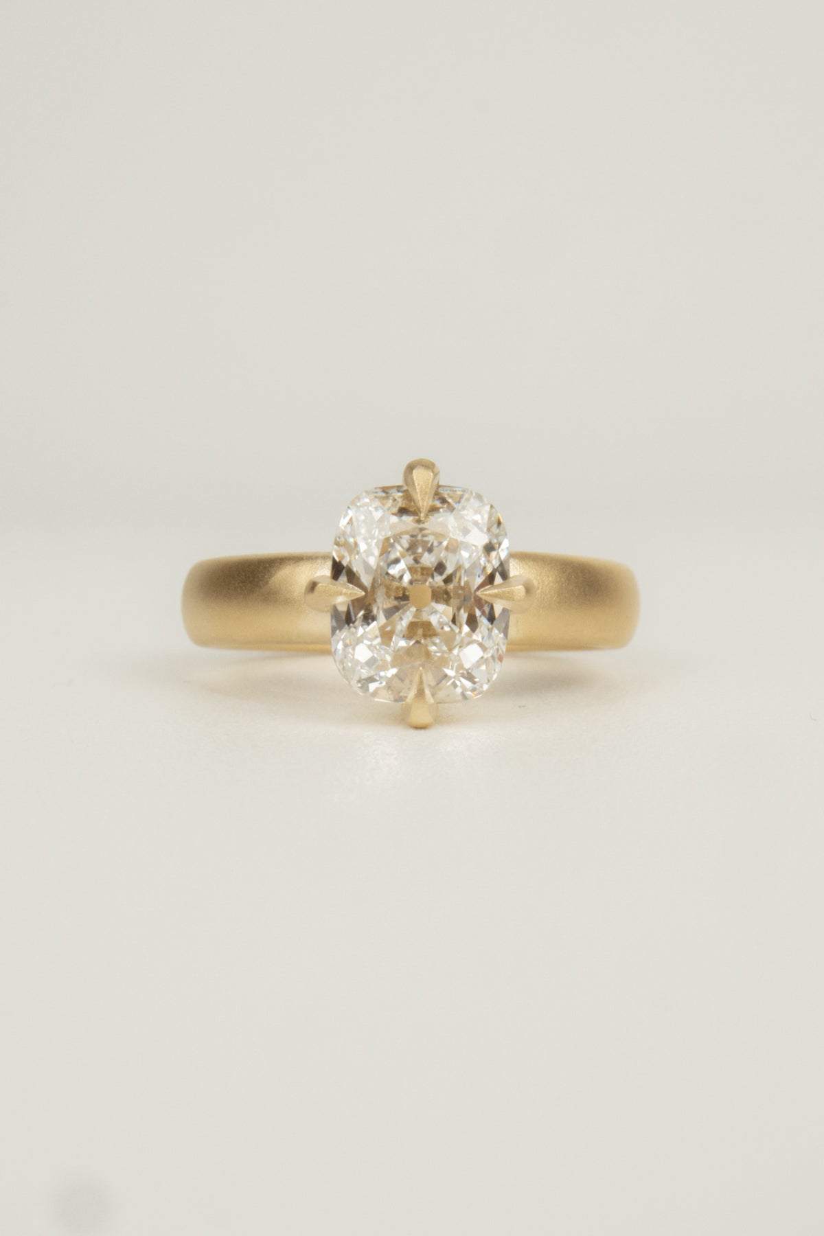 Rysen Engagement Ring