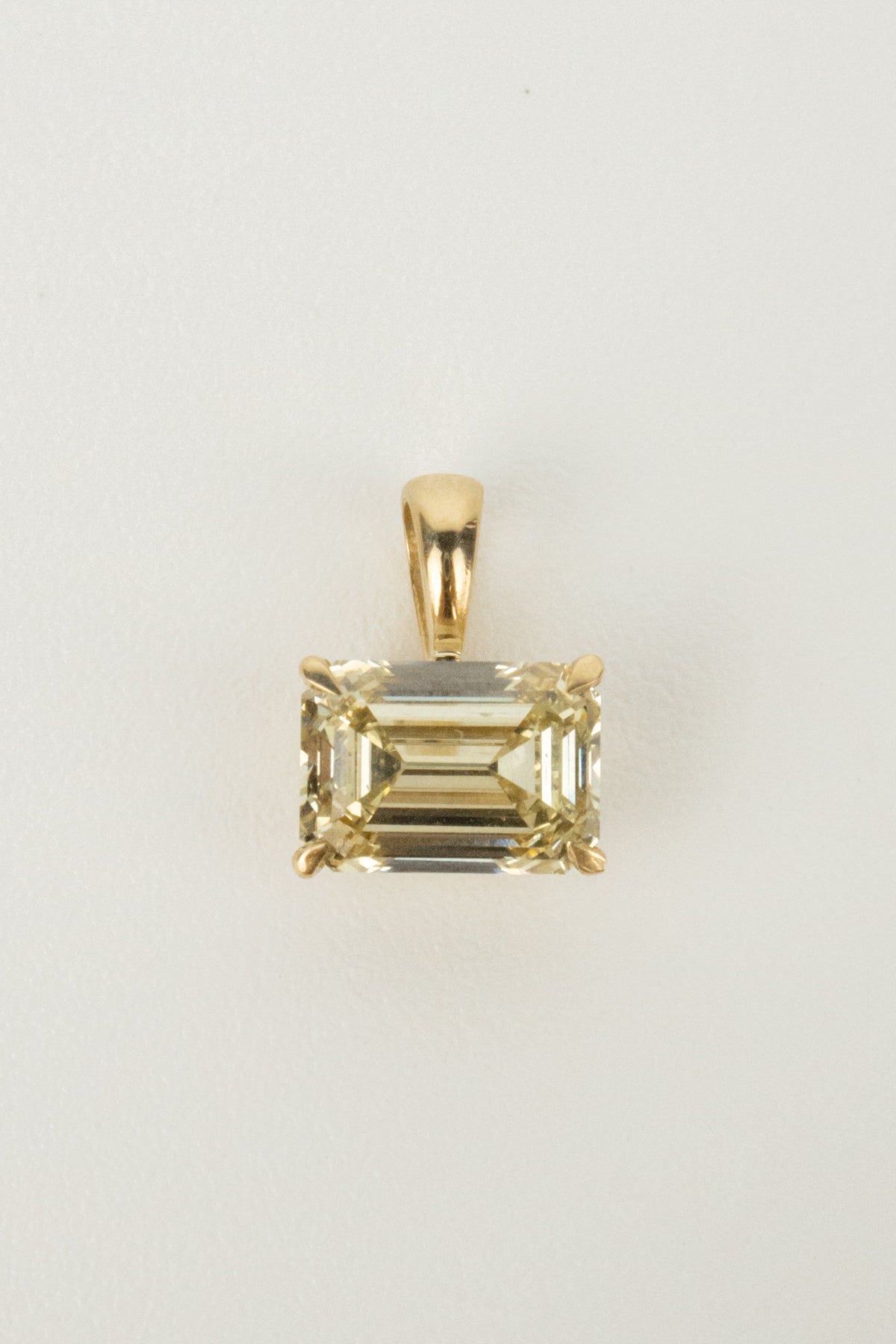 Loren Pendant- 2.23ct East-West Yellow Lab Diamond