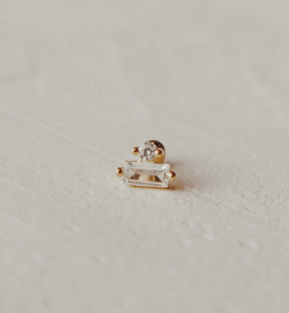 Analise Baguette Cartilage Stud