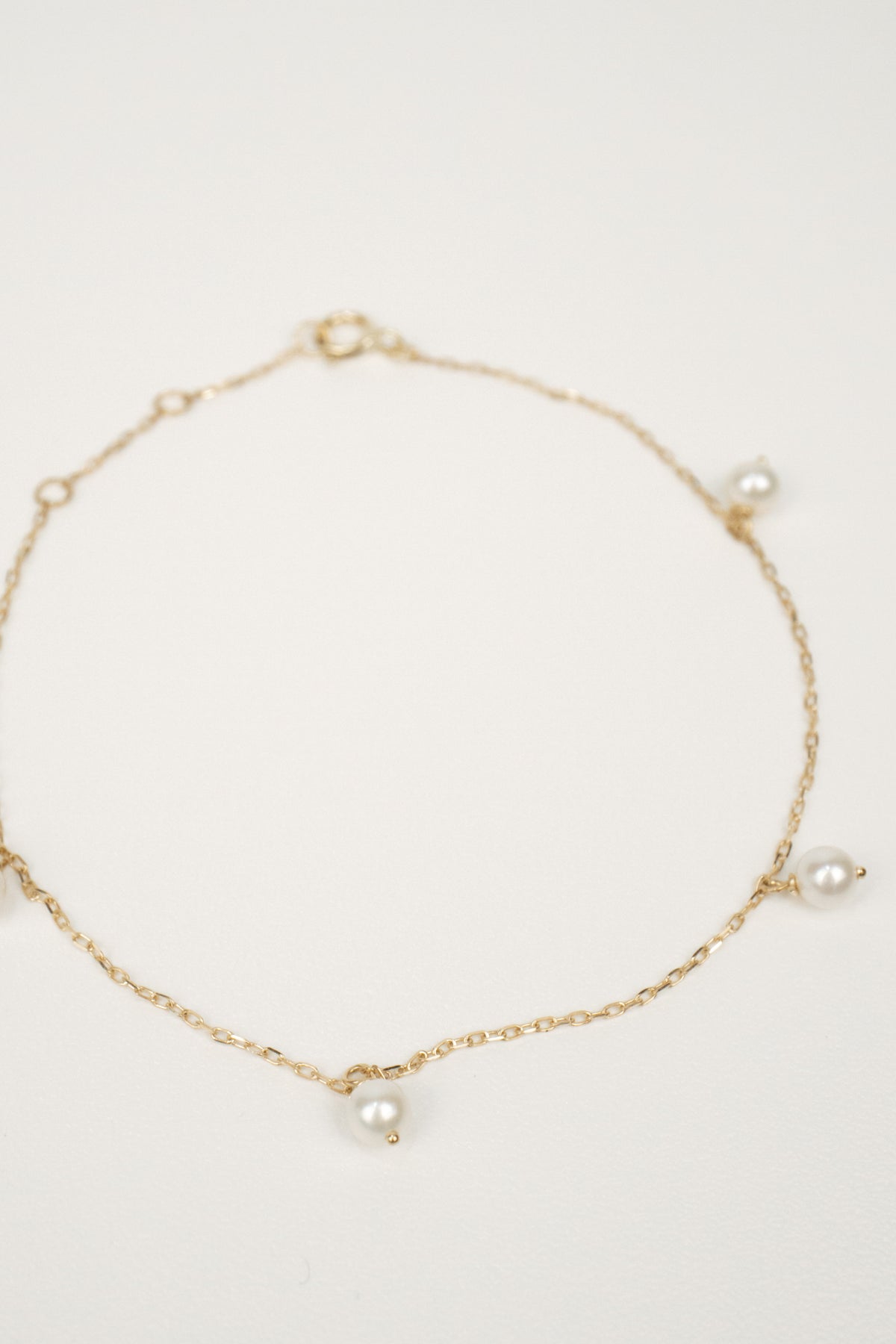 10K Corinne Pearl Bracelet