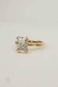 Arlie Engagement Ring- 2.5ct Radiant