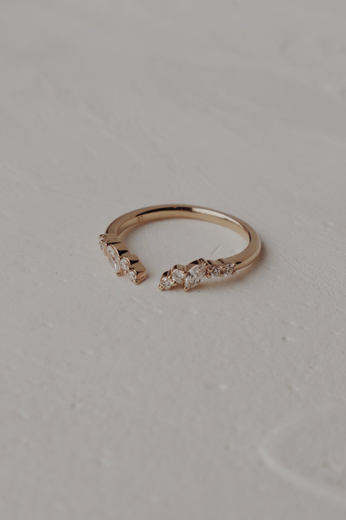 Primrose Wedding Band