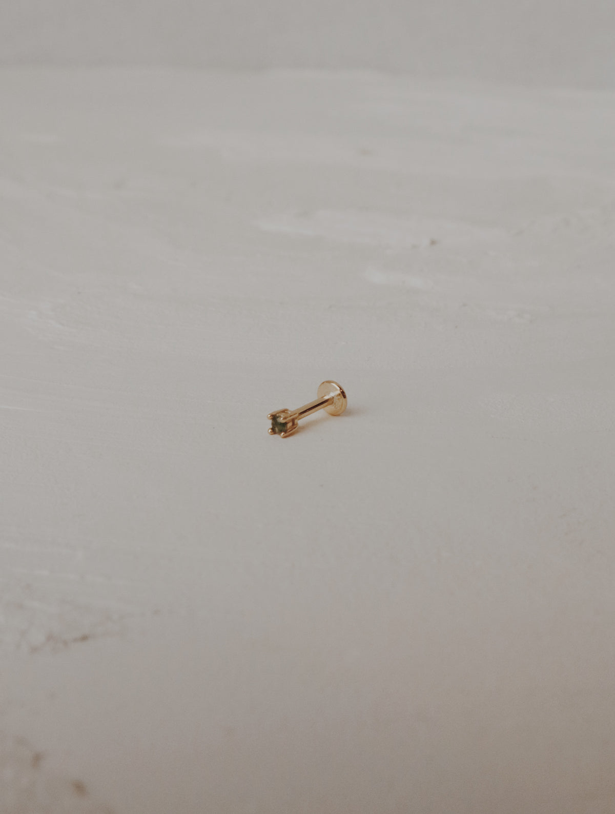 Moss Agate Dot Cartilage Stud Earring