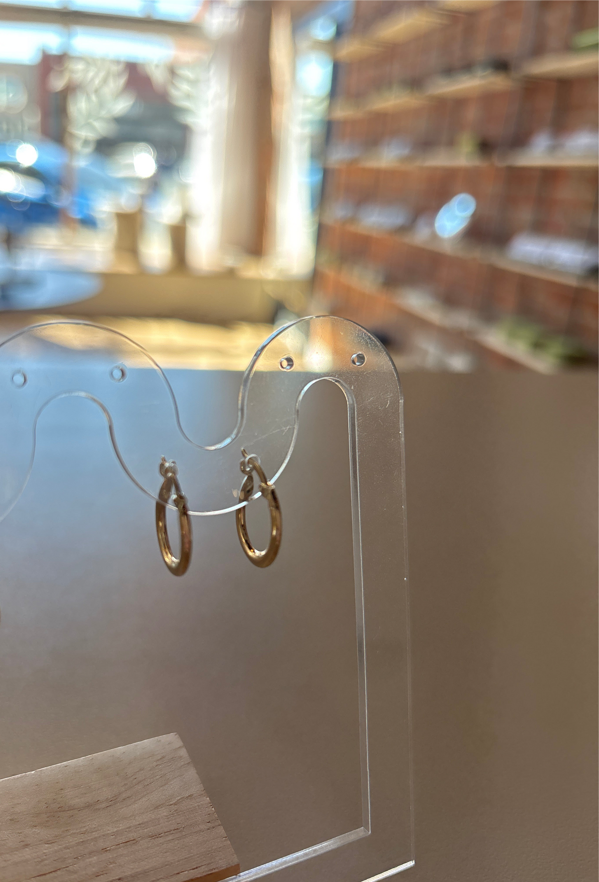 10k Natalia Hoop Earrings