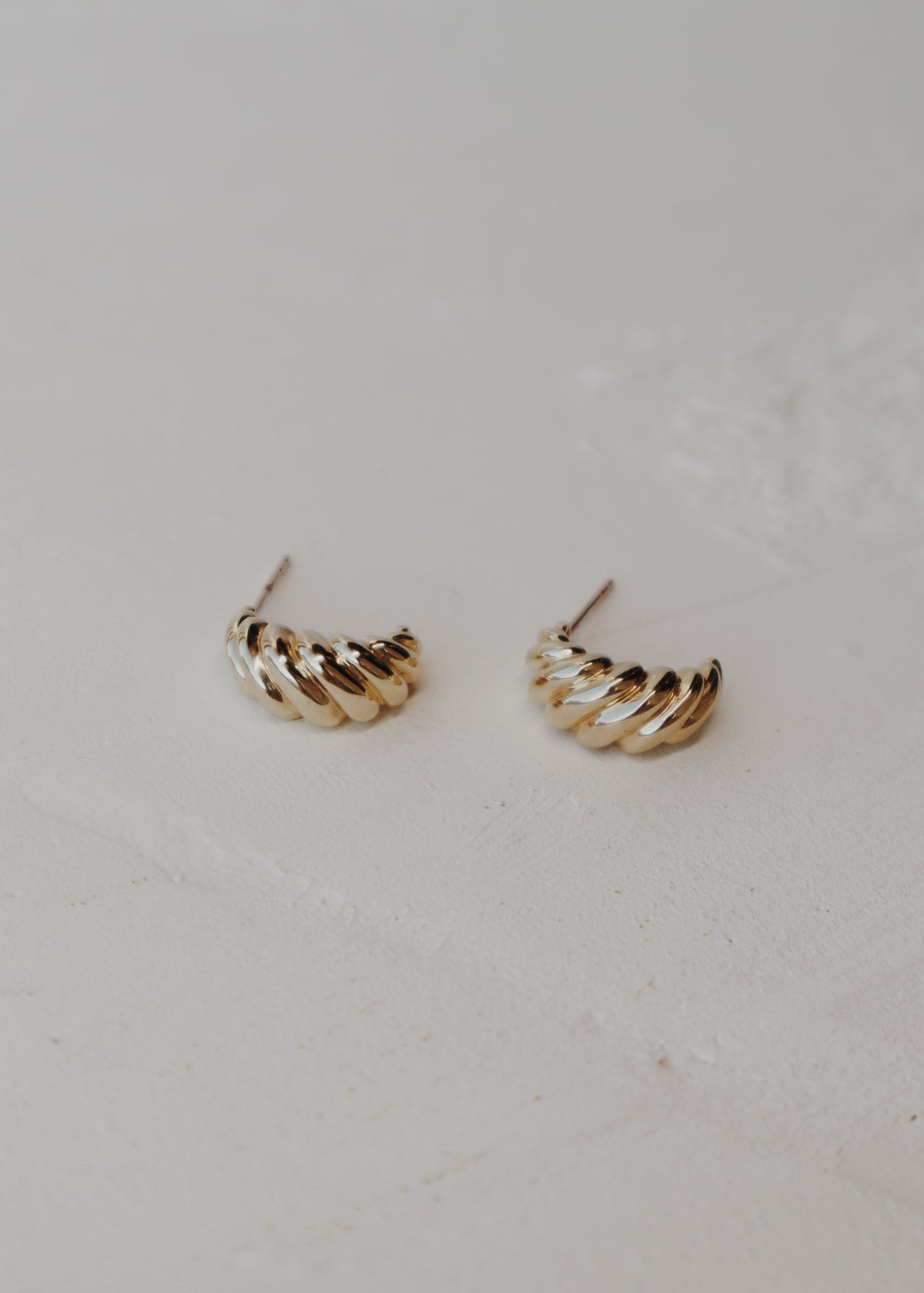 10k Gold Croissant Stud Earrings