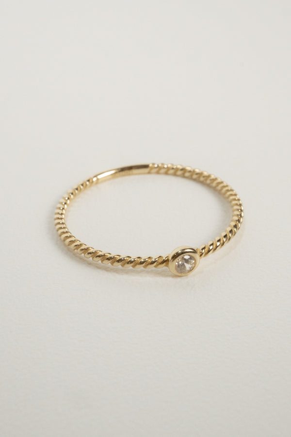 10K Wren Bezel Rope Ring